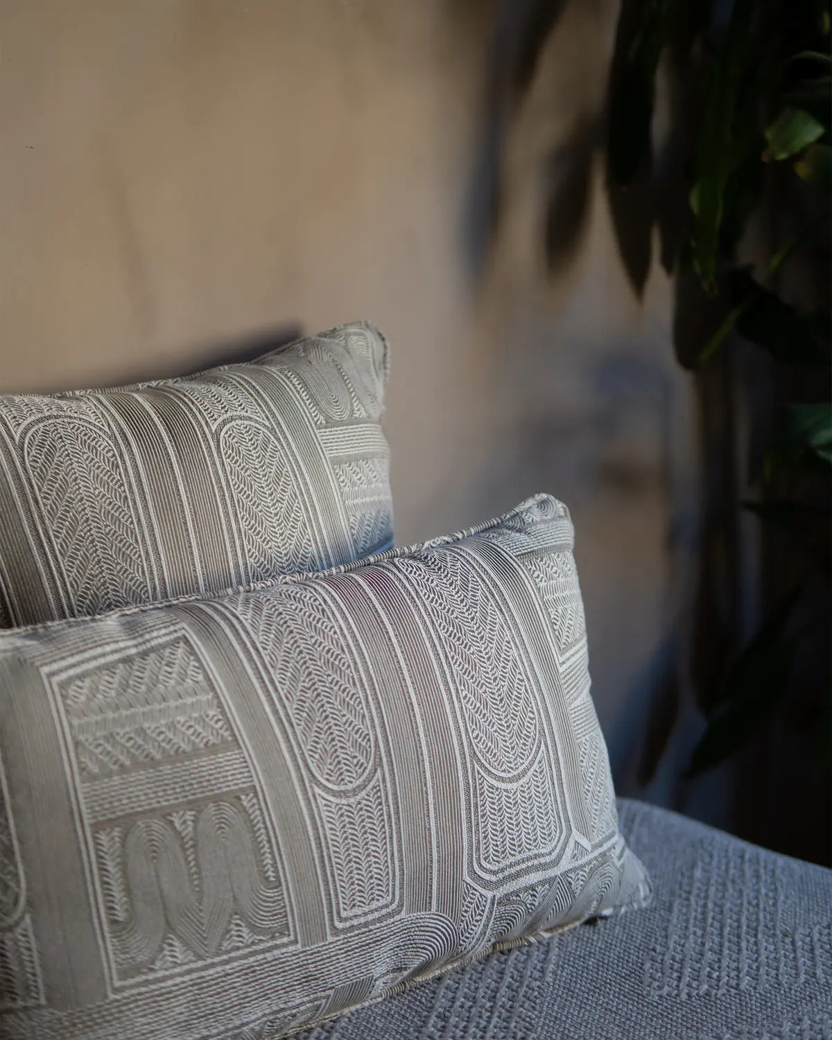Altare Cushion Cover