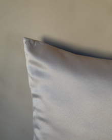 softfill 2 cushion inner, fabric detail