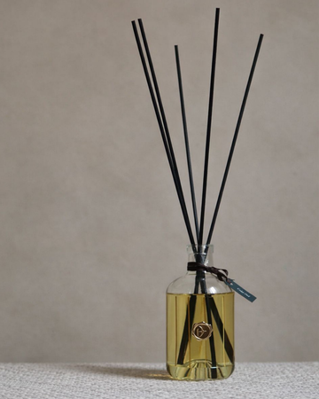 Stria Aurea Reed Diffuser - 500cc